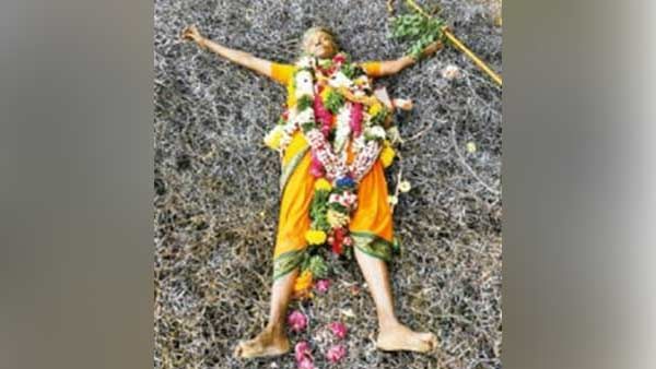 முள்படுக்கை மேலதான் படுப்பார்.. குறி சொல்வார்.. சொல்றதெல்லாம் அப்படியே நடக்கும்.. பக்தர்கள் பூரிப்பு