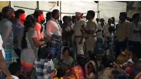 சேலத்தில் கழிவு நீர் தொட்டியில் விழுந்த 10 வயது சிறுமி.. ஆபத்தான நிலையில் மீட்பு.. மக்கள் மறியல்