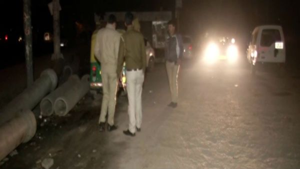 தேர்தல் முடிவு வந்த மாலையே துப்பாக்கி சூடு.. ஆம் ஆத்மி எம்எல்ஏ வாகனம் மீது தாக்குதல்.. தொண்டர் பலி