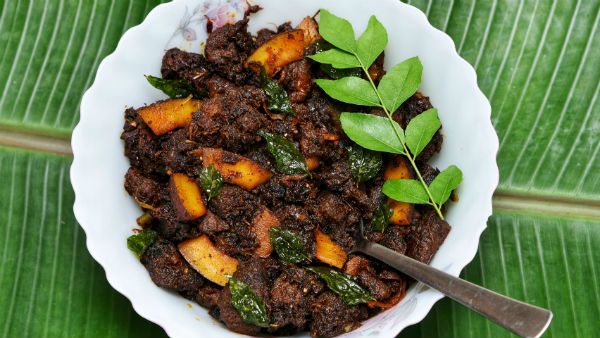 கேரள போலீஸாரின் சாப்பாட்டு மெனுவில் இருந்து மாட்டுக்கறி நீக்கம்! புதிய சர்ச்சை