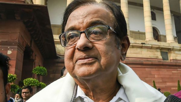 பொருளாதாரத்தை மீட்டெடுப்பதை கைவிட்டுவிட்ட நிர்மலா சீதாராமனின் மத்திய பட்ஜெட்: ப.சிதம்பரம்