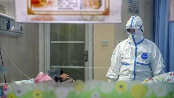 கொரோனா வைரஸ் தாக்குதல்- சீனாவில் உயிரிழப்பு எண்ணிக்கை 803 ஆக அதிகரிப்பு