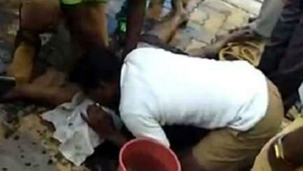 அப்படியே வாயோடு வாய் வைத்து.. எதை பத்தியும் யோசிக்கலையே.. சபாஷ் வீரர்.. வைரலாகும் வீடியோ!