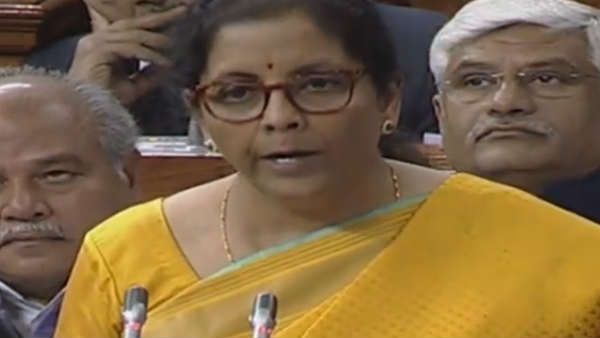 ரத சப்தமி... சனிக்கிழமை புதன் ஹோரையில் மங்களகரமாக பட்ஜெட் தாக்கல் செய்த நிர்மலா சீதா ராமன்