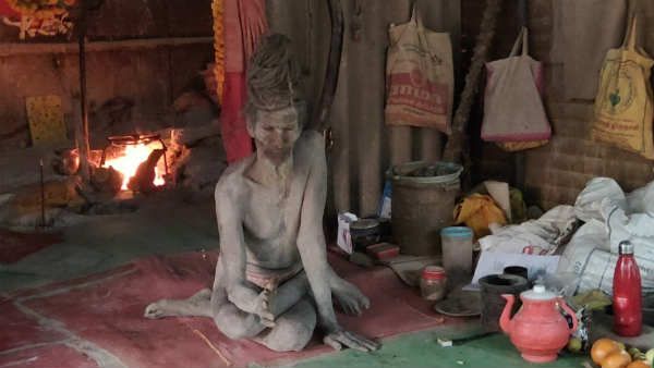 கொரோனா வைரஸ் நோயை குணமாக்குவேன் - மகாசிவராத்திரி நாளில் சவால் விட்ட பாபாஜி