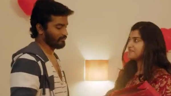 Thirumanam Serial: கரப்பான் பூச்சி.. கண்ணை கட்டி மனைவி மடி... ஆஹா ரொமான்ஸ்!