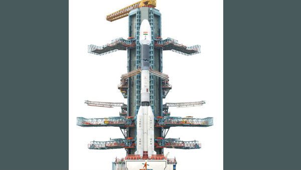 தொழில்நுட்ப கோளாறு.. கவுண்டவுன் ஆரம்பிக்கும் நேரத்தில் அறிவித்த இஸ்ரோ.. ஜிசாட் 1 பயணம் ஒத்திவைப்பு