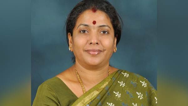 ராஜ்யசபா சீட் கிடைக்காத விரக்தியில் கோகுலஇந்திரா... திமுகவுக்கு தாவ முடிவு...?