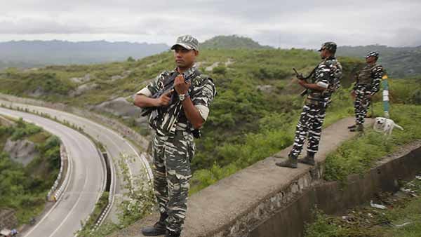 மத்திய பாதுகாப்புப் படையில் வேலை.. 1412 தலைமை காவலர் பணிகள்