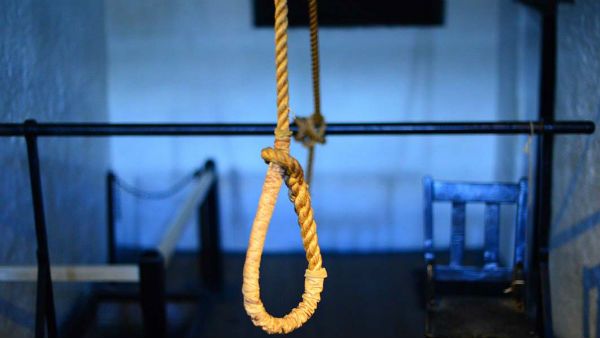 சுதந்திர இந்தியாவில் நூதுராம் கோட்சே முதல் நிர்பயா குற்றவாளிகள் வரை.. தூக்கிலிப்பட்டவர்களின் லிஸ்ட்!