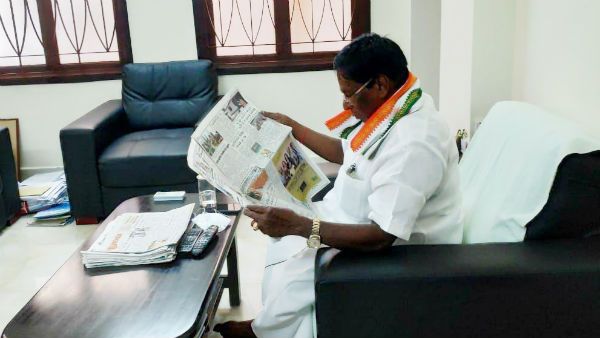 வீட்டை விட்டு வெளியே போகாத நாராயணசாமி.. ஊரடங்கு அனுஷ்டிப்பு!