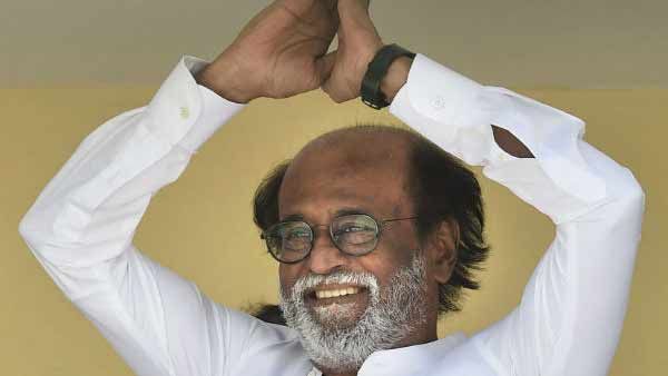 சோனமுத்தா இந்த ஏப்ரலும் இல்லையாம்.. ஆகஸ்ட் 15-ல்தான் ரஜினிகாந்த் கட்சி பெயர் அறிவிப்பாம்? வருஷம்?