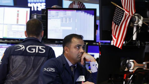 எமர்ஜென்சி திட்டம்.. 30 வருடங்களில் மிக மோசமான சரிவு.. வால் ஸ்டிரீட் படுத்தது.. அச்சத்தில் அமெரிக்கா