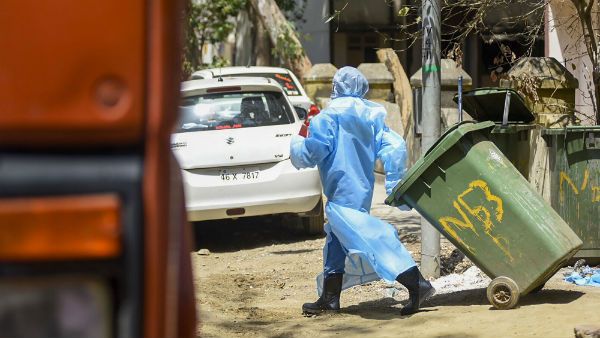 வங்கதேசத்தில் அதிர்ச்சி.. இஸ்கான் கோயிலில் 31 பேருக்கு கொரோனா பாதிப்பு உறுதி