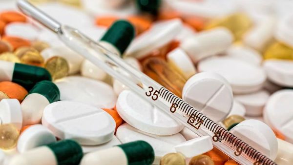 ஹைட்ராக்ஸிகுளோரோகுயின் மருந்தை பயன்படுத்துறீங்களா.. ஊழியர்களை எச்சரித்த அமெரிக்காவின் சிஐஏ