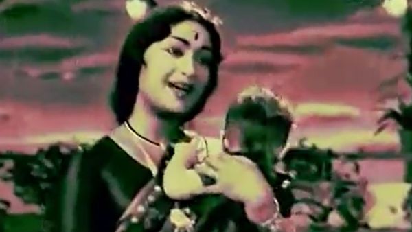 முதியவர்கள் சாய்ஸ்...நெஞ்சில் நின்றவை...நீங்கா நினைவுகள்... தேன்கிண்ணம்!