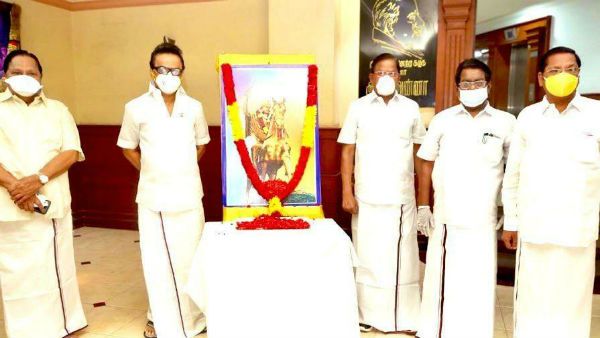 தீரன் சின்னமலை 265-வது பிறந்தநாள்... மு.க.ஸ்டாலின்... கொங்கு ஈஸ்வரன் மரியாதை