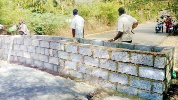 கடும் எதிர்ப்பு தெரிவித்த மக்கள்.. இடிக்கப்பட்டது வேலூர் - ஆந்திர எல்லையில் கட்டப்பட்ட கொரோனா சுவர்!