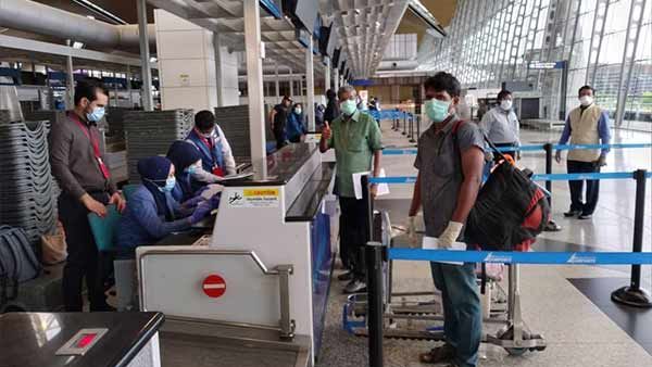 துபாய் டூ சென்னை.. வந்தே பாரத் மிஷனில் அடுத்தடுத்து இயக்கப்பட்ட 2 விமானங்கள்.. 360 பேர் வந்தாச்சு