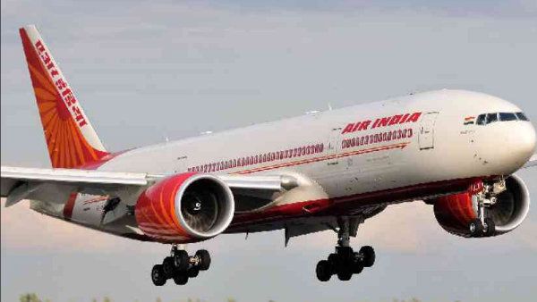 அறிகுறியே இல்லை.. ஏர் இந்தியா விமானிகள் ஐந்து பேருக்கு திடீர் கொரோனா பாதிப்பு.. புதிய சிக்கல்!