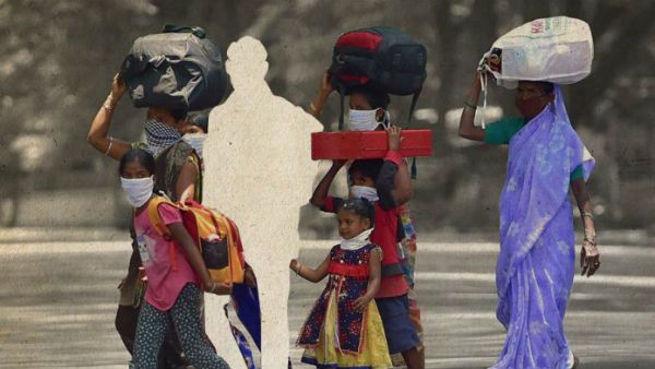 லாக்டவுனால் சத்தீஸ்கர் திரும்பிய கர்ப்பிணி.. நடுவழியில் பிரசவம்- ஆண் சிசுவை சாலையில் கைவிட்ட துயரம்