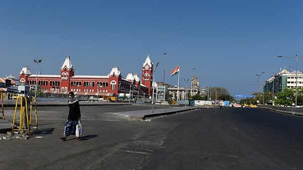 சமூக விலகலை கடைபிடிக்காவிட்டால் ரூ100 அபராதம்-14 நாட்கள் தனிமைப்படுத்துதல்- சென்னை மாநகராட்சி அதிரடி