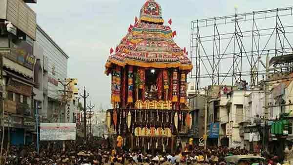 தேரோடும் எங்க சீரான மதுரையில... மாசி வீதிகளில் ஓடிய தேர் சித்திரைக்கு மாறிய காரணம் தெரியுமா