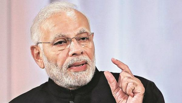 நெருக்கடியான காலகட்டத்தில் இருக்கிறோம்... கொரோனாவுக்கு எதிரான போரை கைவிட இது நேரமல்ல -மோடி