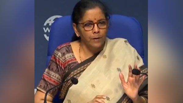 5 லட்சம் ஏக்கரில் தொழில் பூங்காக்கள்.. நாடு முழுக்க தரவரிசைப்படுத்தப்படும்.. நிர்மலா சீதாராமன்!