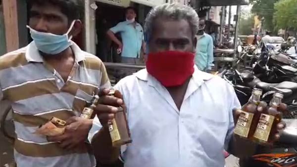 Tasmac open: தமிழகத்தில் மீண்டும் திறந்த டாஸ்மாக் கடைகள் கடைகள்.. குபீர் மகிழ்ச்சியில் குடிகாரர்கள்