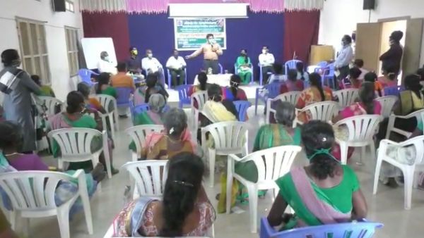 நாகையில் விவசாயிகளுக்கு அட்மா திட்டத்தின் கீழ் காளான் வளர்ப்பு பயிற்சி