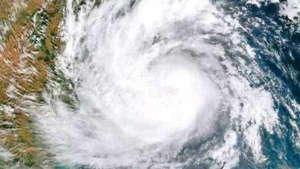 இந்தியாவில் அடுத்தடுத்த 3 புயல்.. தொடர் நிலநடுக்கம்.. பகீர் கிளப்பும் சோலார் மினிமம்.. உண்மை என்ன?