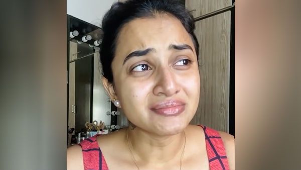 மிருகங்களை விடவா கேவலமா ஆகிவிட்டது மனித உயிர்கள்.. கதறி அழுத ஜனனி!