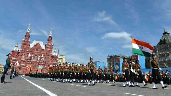 2-வது உலகப் போரின் 75-வது ஆண்டு வெற்றி விழா- மாஸ்கோ அணிவகுப்பில் இந்திய ராணுவம் பங்கேற்பு