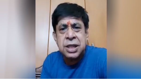 தமிழக அமைச்சர்கள், அதிகாரிகள் சிறப்பாக பணியாற்றி வருகிறார்கள்.. வரதராஜன் வெளியிட்ட புது வீடியோ