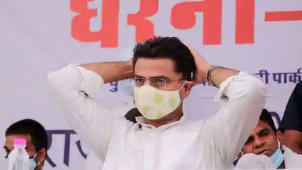 டெல்லியில் அகமது பட்டேலுடன் சச்சின் பைலட் சந்திப்பு; கட்சியை நினைத்து கவலை- கபில் சிபல் ஆதங்கம்