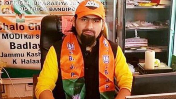 ஜம்மு காஷ்மீர் பாஜக தலைவர் கொலை...பாதுகாப்பில் இருந்து நழுவிய 10 போலீசார் கைது!!