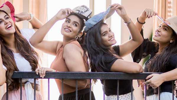 வாயாடி ரேஷ்மா.. தீனி திண்ணி வெண்ணிலா.. ஃபுல் மேக்கப் ஷபானா.. க்யூட் அழகி சைத்ரா!