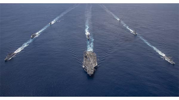 சீன பதற்றத்திற்கிடையே.. வங்கக் கடல் வந்த அமெரிக்க நவீன போர்க் கப்பல்.. இந்திய கடற்படையுடன் பயிற்சி