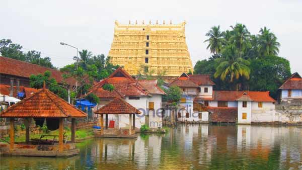 சயன கோலத்தில் திருமால்.. கணக்கிட முடியாத பொக்கிஷங்கள்.. பத்மநாப சுவாமி கோவில் வரலாறு என்ன?