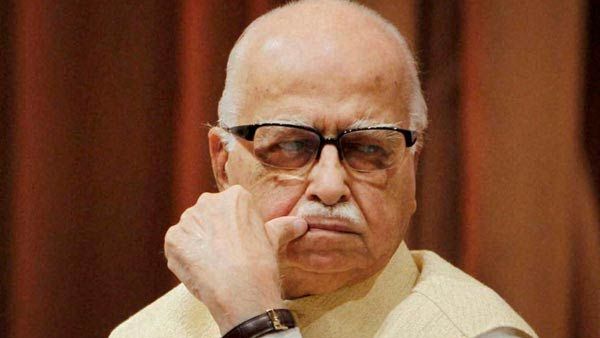 அயோத்தி ராமர் கோவில்.. பூமி பூஜை.. அத்வானிக்கே அழைப்பு இல்லையாம்.. ஷாக்கில் தொண்டர்கள்!