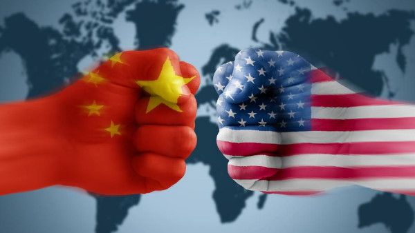 சீனாவுக்கு திரும்பும் பக்கம் எல்லாம் செக் வைக்கும் அமெரிக்கா.. 24 சீன நிறுவனங்ளுக்கு அதிரடி தடை