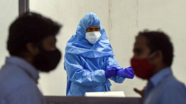 கொரோனா வார்டில் இருந்து தப்பித்து 3 கி.மீ நடந்து சென்றவர்... மயங்கி விழுந்து உயிரிழப்பு