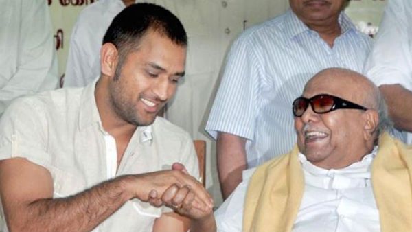 கேப்டன் கூல்.. அனைத்திற்கும் நன்றி.. கருணாநிதியோடு தோனி உள்ள போட்டோவை பகிர்ந்து.. ஸ்டாலின் டிவிட்