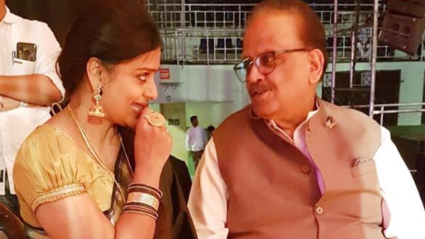 நம் மனசை மகிழ்விச்சார்.. எஸ்பிபி குணமடைய வேண்டும்.. லதா ராவ் உருக்கம்