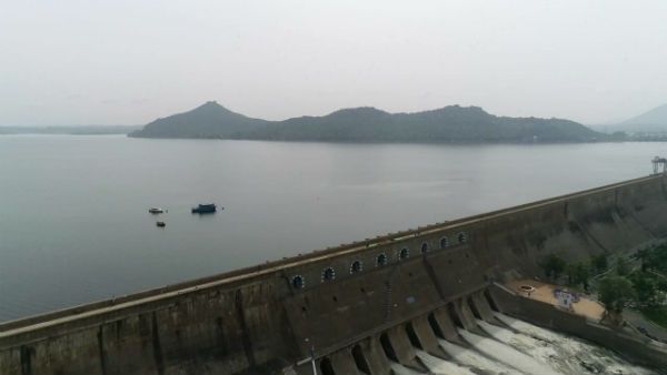 மேட்டூர் அணை நீர் மட்டம் உயர்வு... ஓடி வந்தாள் காவிரி... அணைக்கு... இன்று வயது 87!!