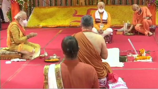 அயோத்தியில் ராமர் கோயில்...பொன்னான நாள்...பிரதமர் மோடி பேச்சின் ஹைலைட்ஸ்!!