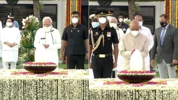 முன்னாள் பிரதமர் வாஜ்பாய் நினைவு நாள்- நினைவிடத்தில் ஜனாதிபதி, பிரதமர் உள்ளிட்டோர் அஞ்சலி