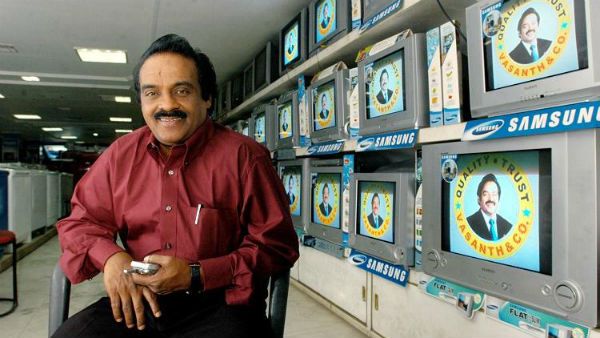 டிவி விளம்பரங்களில் சிரித்த முகத்துடன்..தோன்றிய...எம்பி வசந்த குமார்... இன்று இல்லை!!