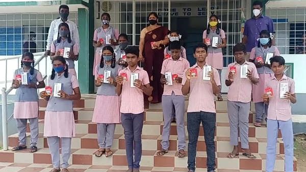 கணக்கு வழக்கு இல்லாம செலவு செய்த பெரம்பலூர் பைரவி டீச்சரை தெரியுமா?.. ஆனா அத்தனையும் புண்ணிய கணக்கு!